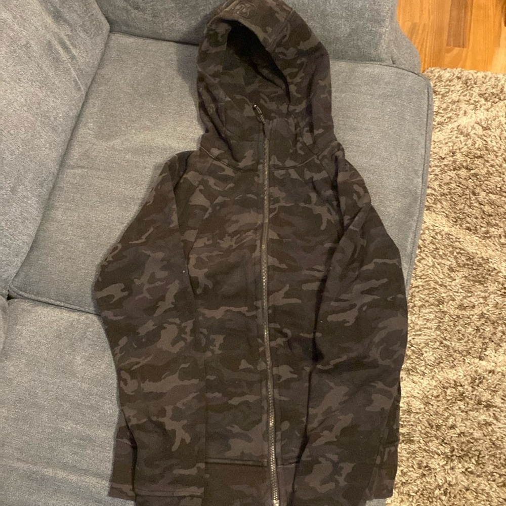 Lululemon Scuba Hoodie Black Camo